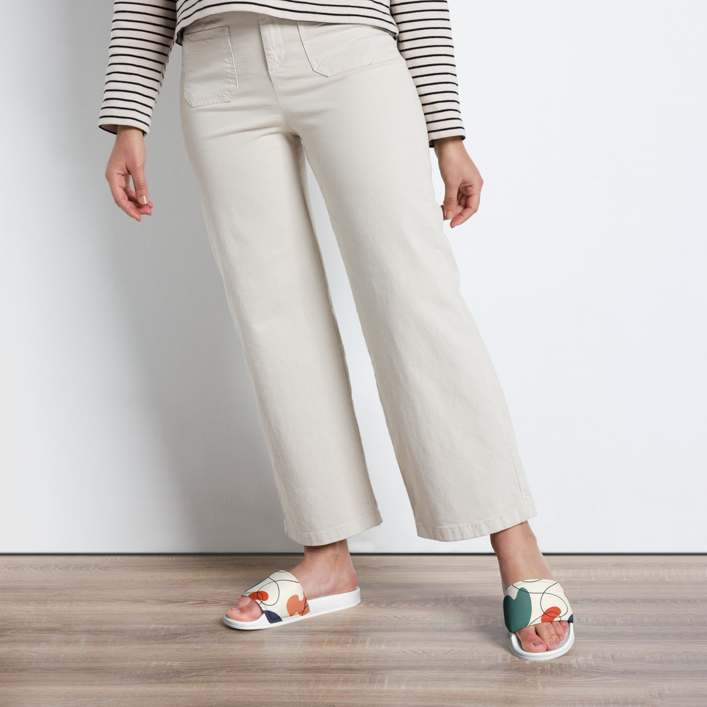 Women's slides - modern pattern