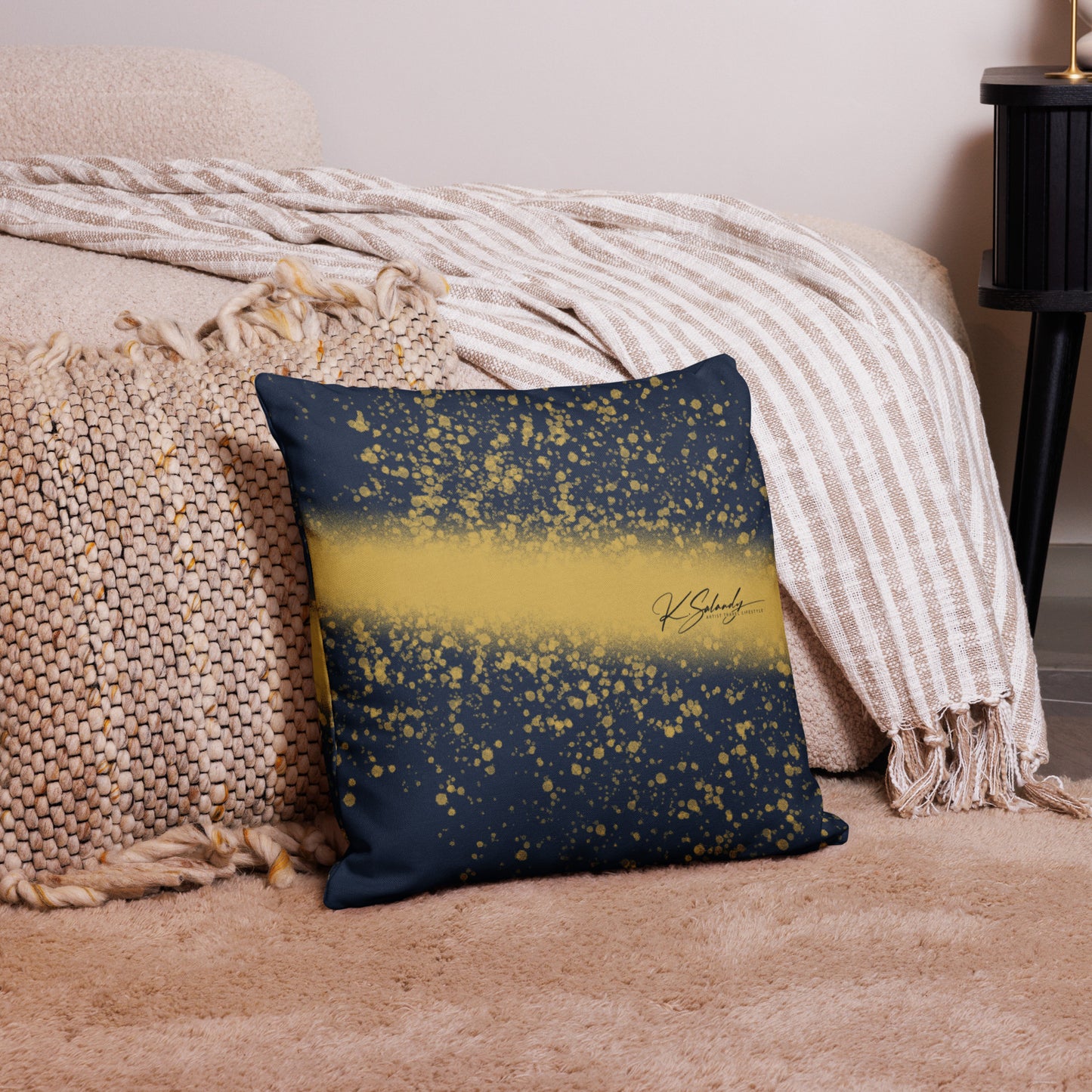 Premium Pillow - Crown Lady
