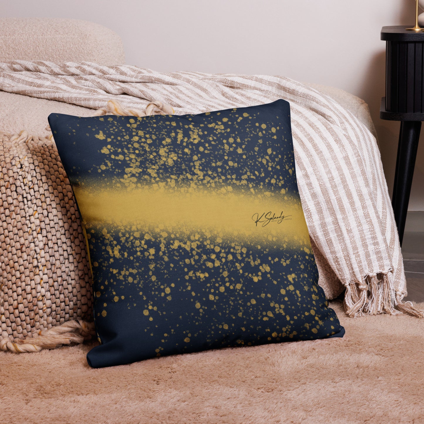 Premium Pillow - Crown Lady