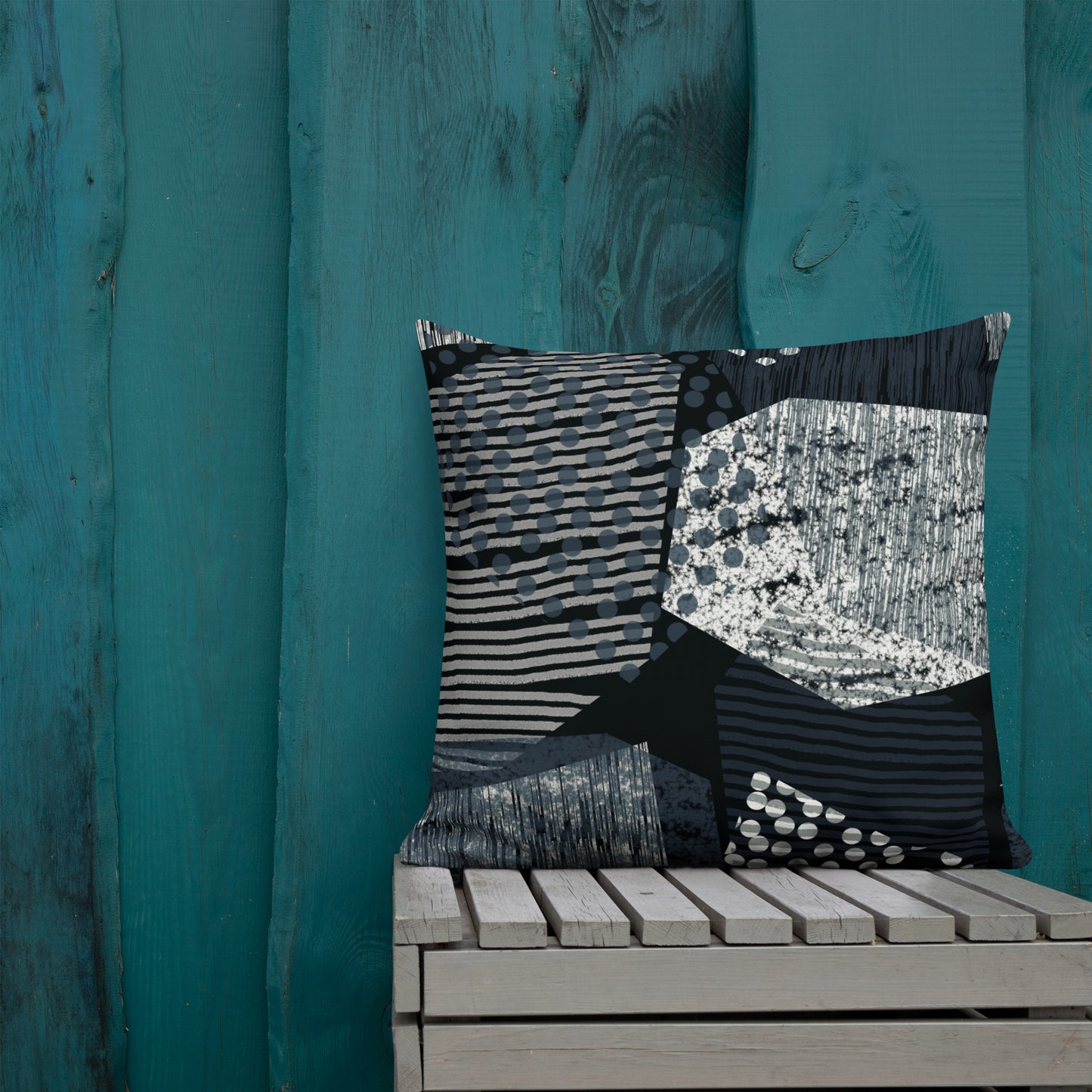 Premium Pillow - Minimalist Black & White